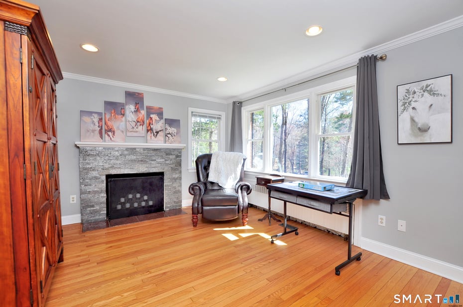 82 Indian Hill Road Photo 31