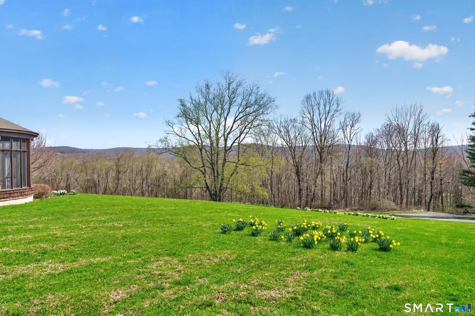 14 Straight Rd Road Photo 18