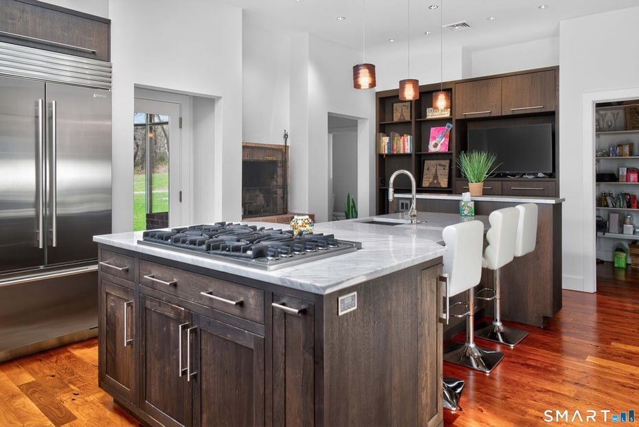 14 Straight Rd Road Photo 28