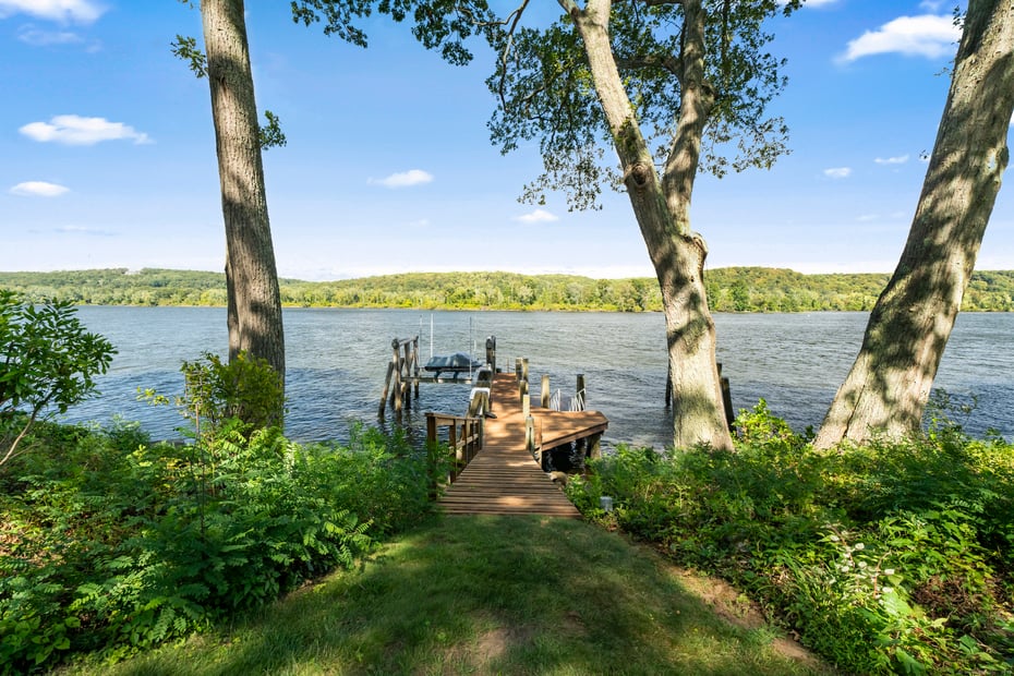 288 Middlesex Avenue Photo 30