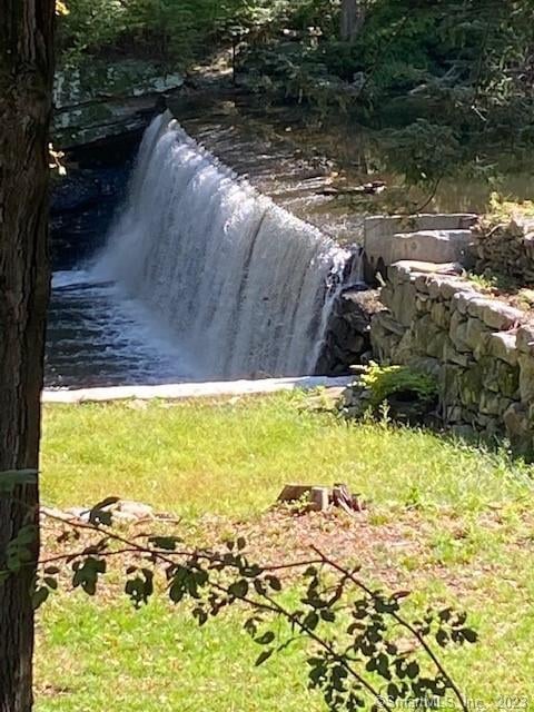 191 Huntington Street Photo 4