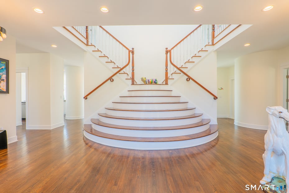 216 Kuhne Road Photo 14