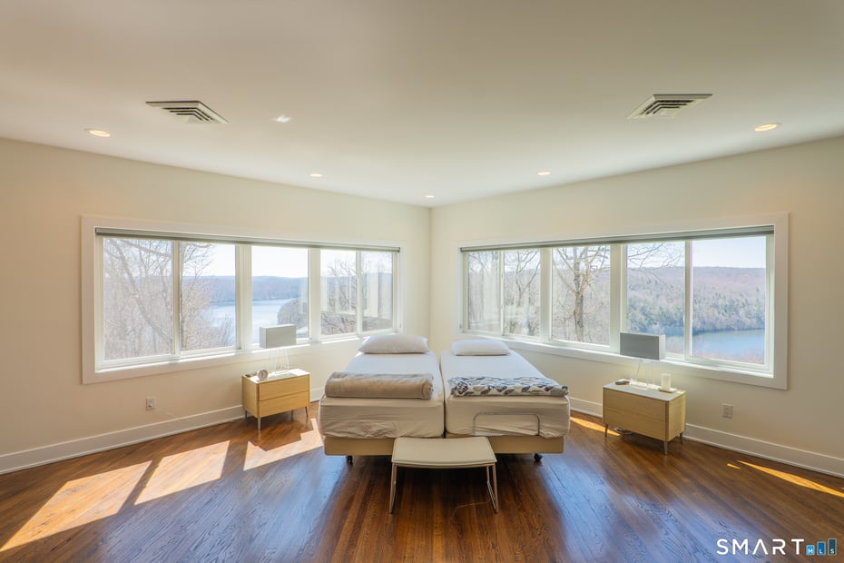 216 Kuhne Road Photo 16