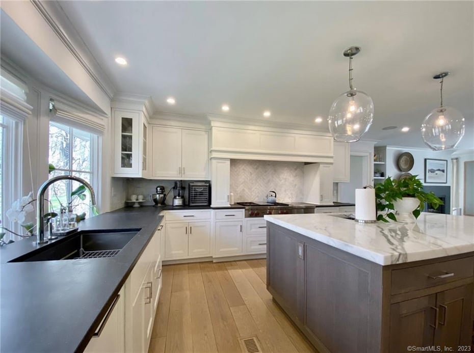 7 Whaling Road Photo 8