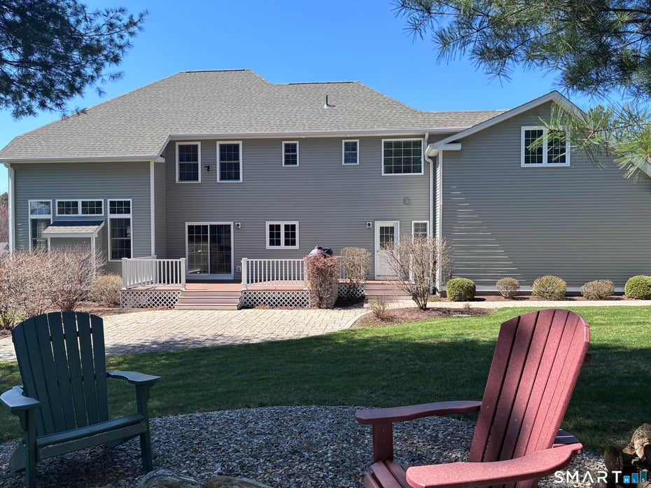 2 Gatehouse Road Photo 3