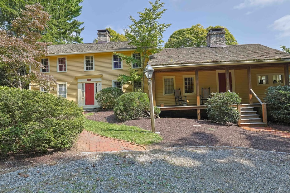 180 Green Hill Road Photo 2