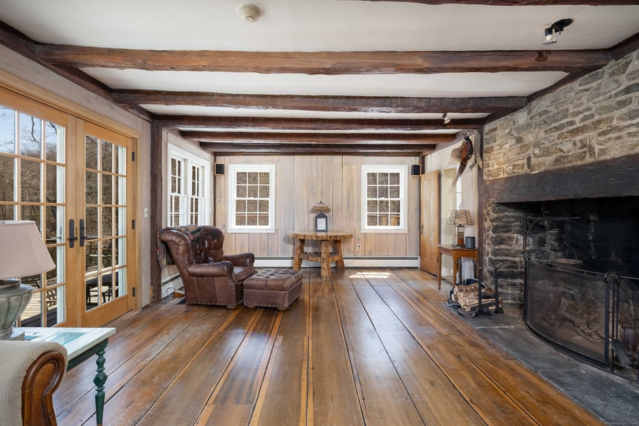 180 Green Hill Road Photo 8