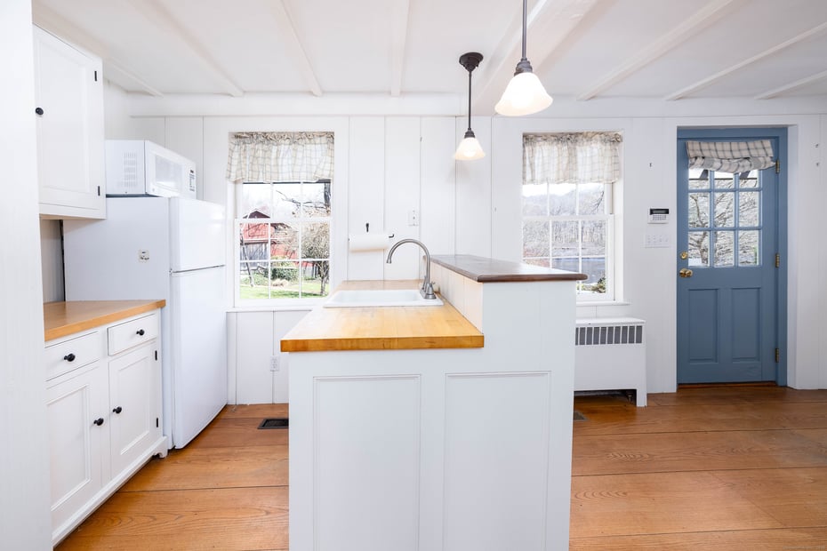 180 Green Hill Road Photo 15