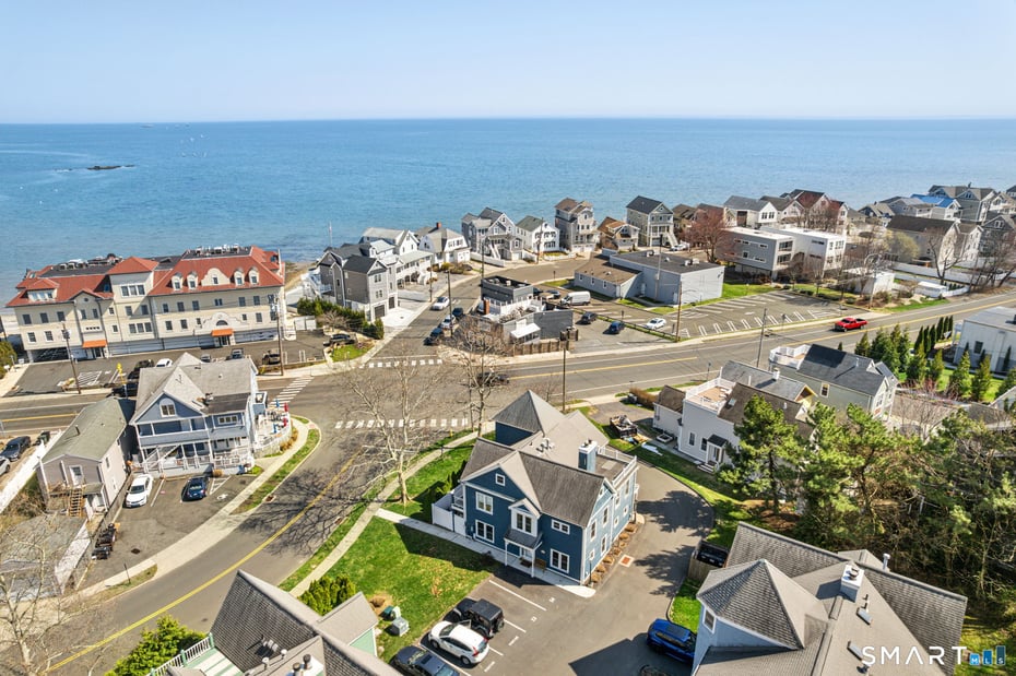 4 Seabreeze Avenue  #B Photo 38