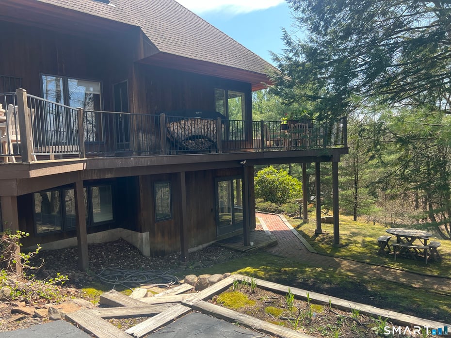 86 Washburn Road Photo 2