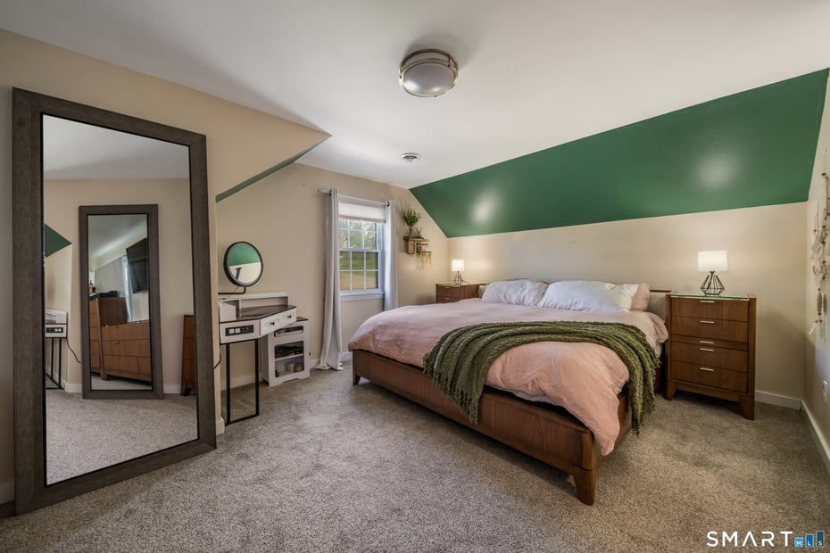 2 Lakeview Terrace Photo 21