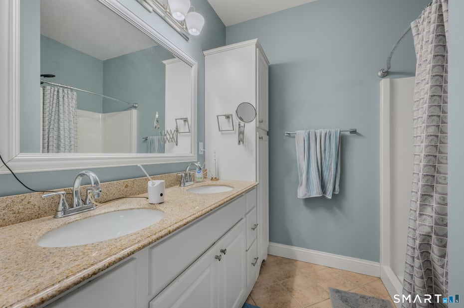 8 Quiet Cove Lane Photo 17