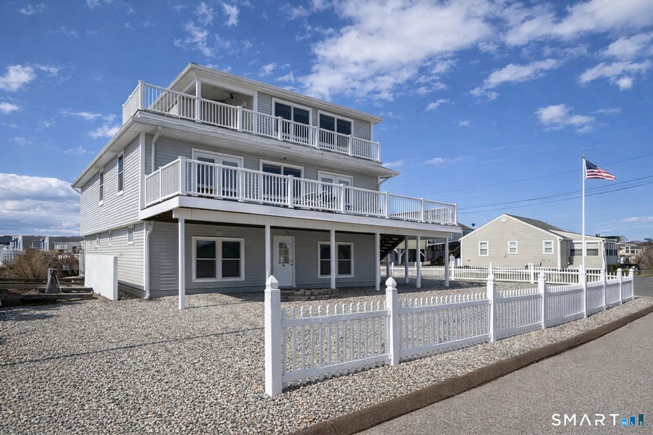 449 Seaside Avenue Photo 3