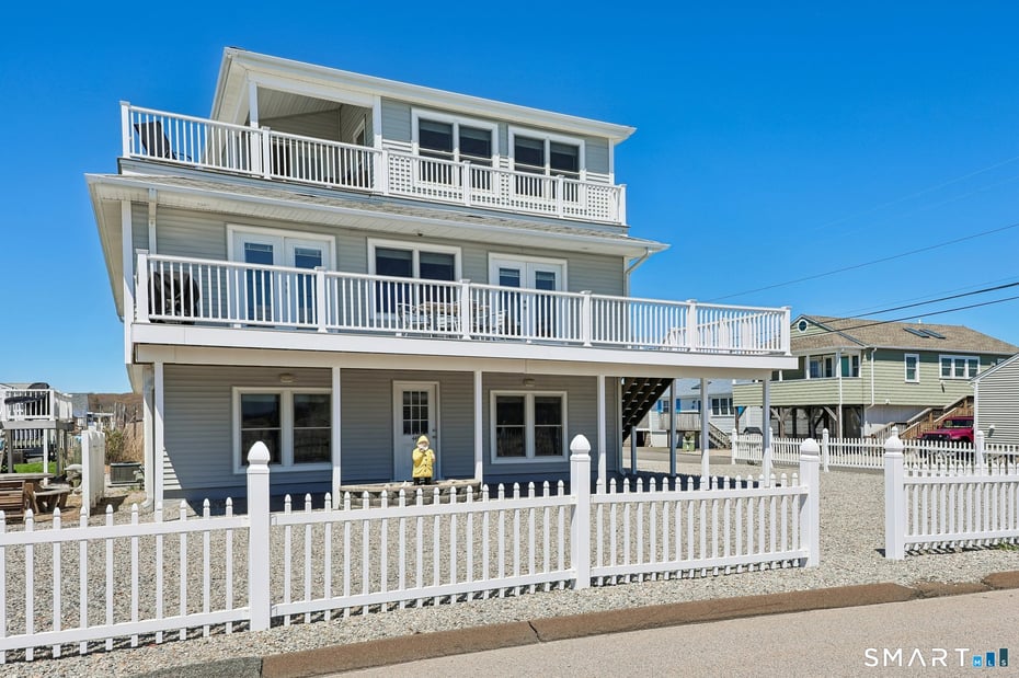 449 Seaside Avenue Photo 8