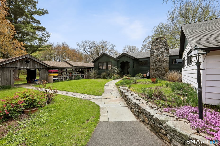 34 Black Snake Lane Photo 3
