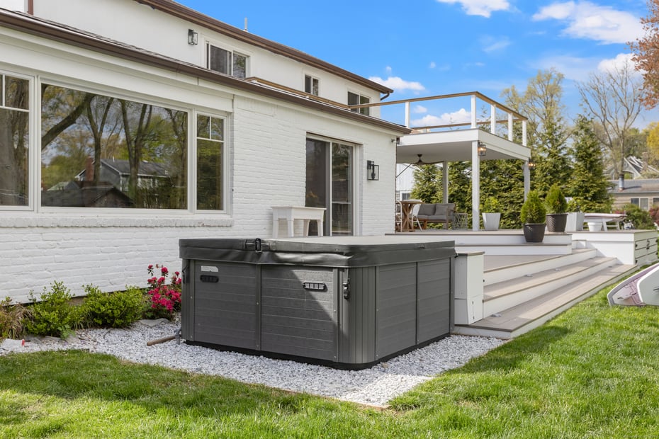 80 Soundview Drive Photo 6
