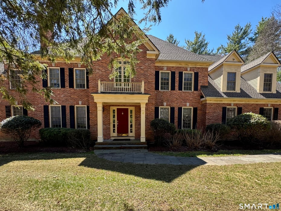 16 Brownstone Turn Photo 1