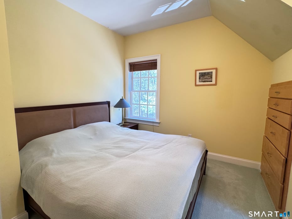 16 Brownstone Turn Photo 32