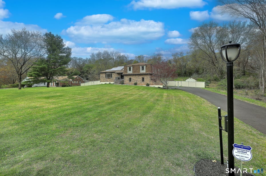 2262 Ridge Road Photo 16