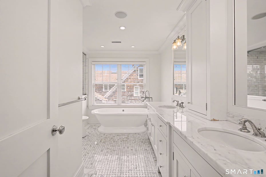 34 Nearwater Road Photo 17