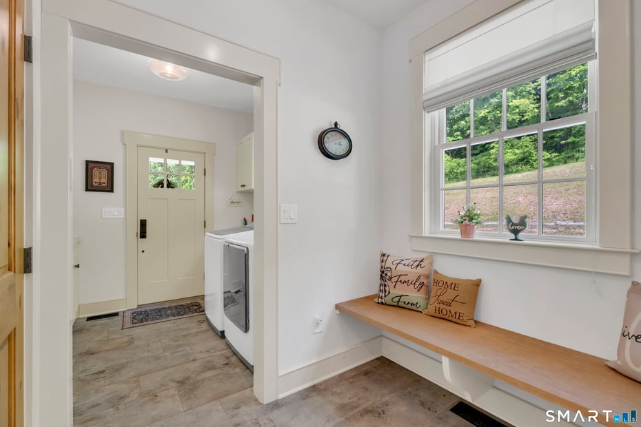 49 Round Hill Road Photo 23