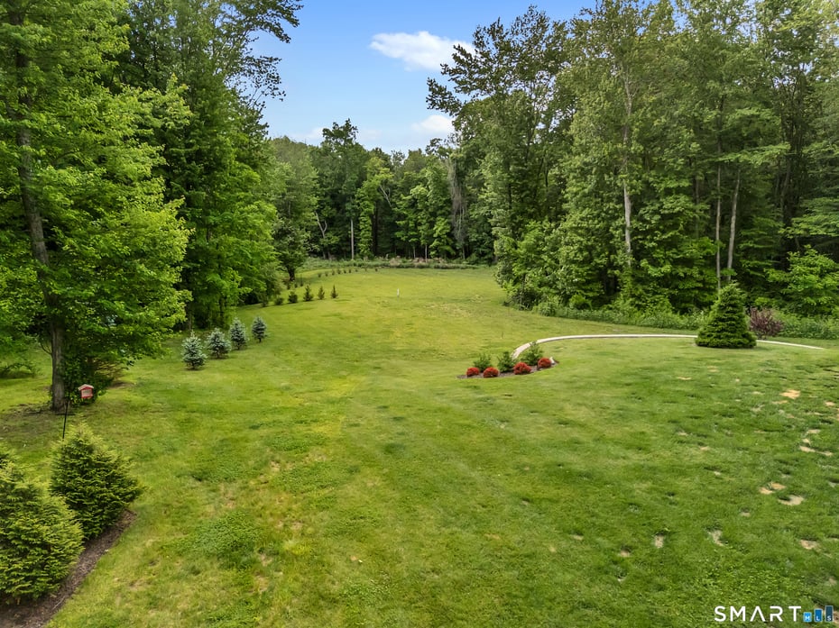 49 Round Hill Road Photo 31