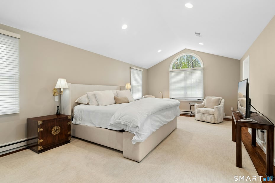95 Alexandra Drive Photo 20