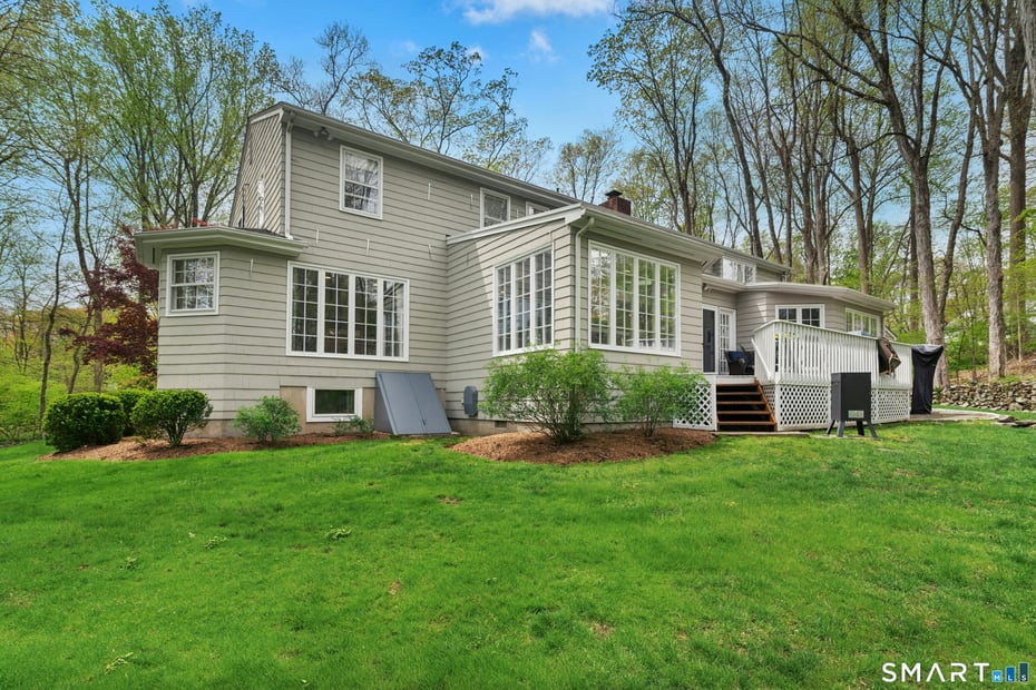 95 Alexandra Drive Photo 34