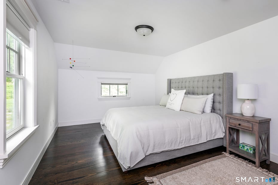 18 Ranney Hill Road Photo 11