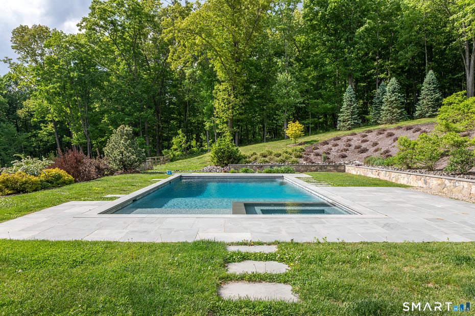 18 Ranney Hill Road Photo 22