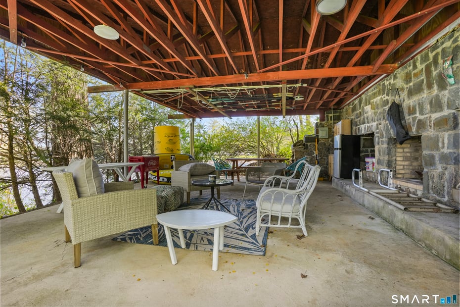 83 Wood Creek Road Photo 32