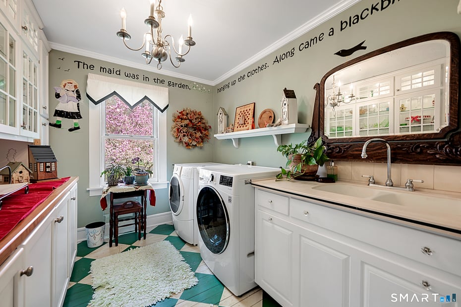 27 Highland Avenue Photo 4