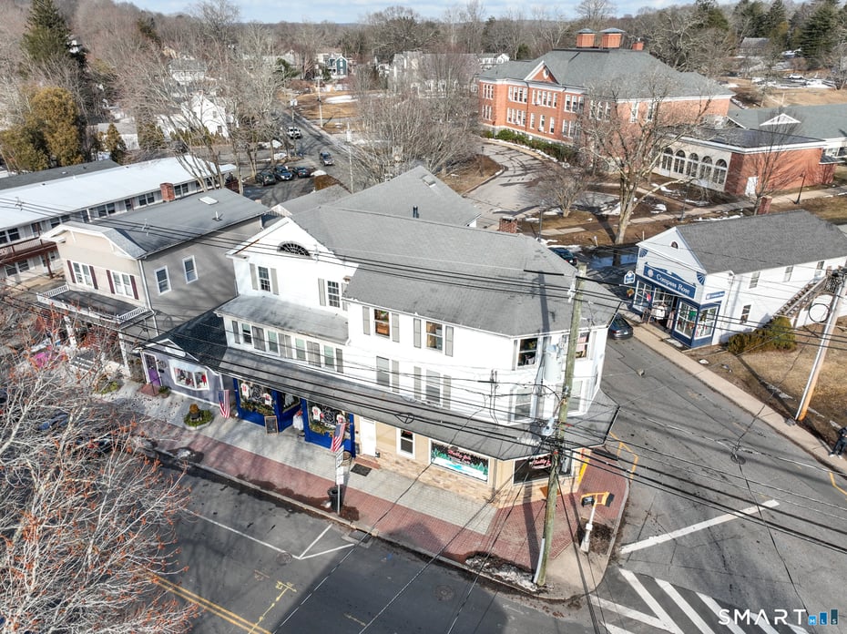 163 Main Street Photo 8