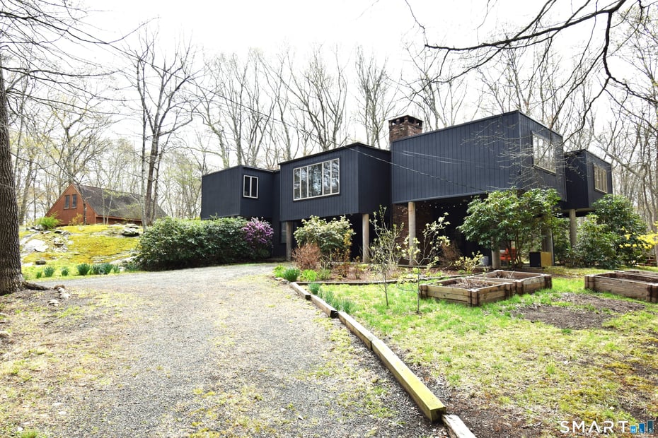 51 Ironworks Road Photo 3