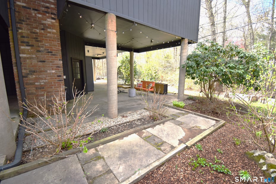 51 Ironworks Road Photo 37