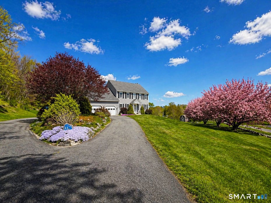 11 Wheeler Farm Road Photo 3