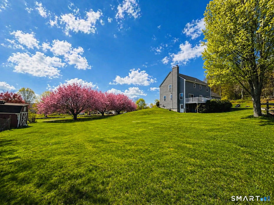 11 Wheeler Farm Road Photo 37