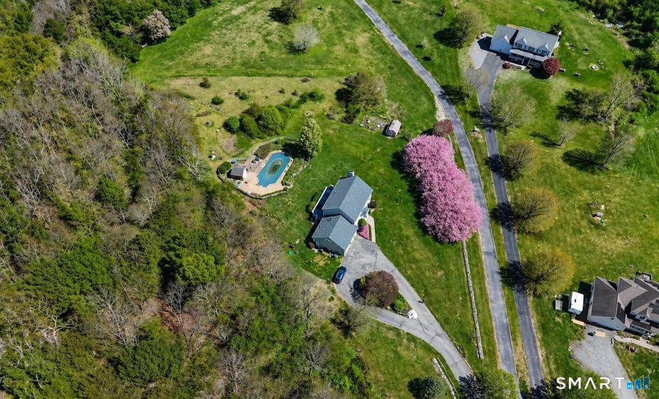 11 Wheeler Farm Road Photo 38