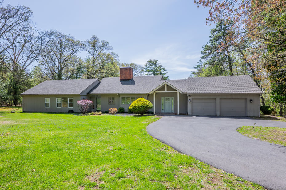 23 Vine Hill Road Photo 2