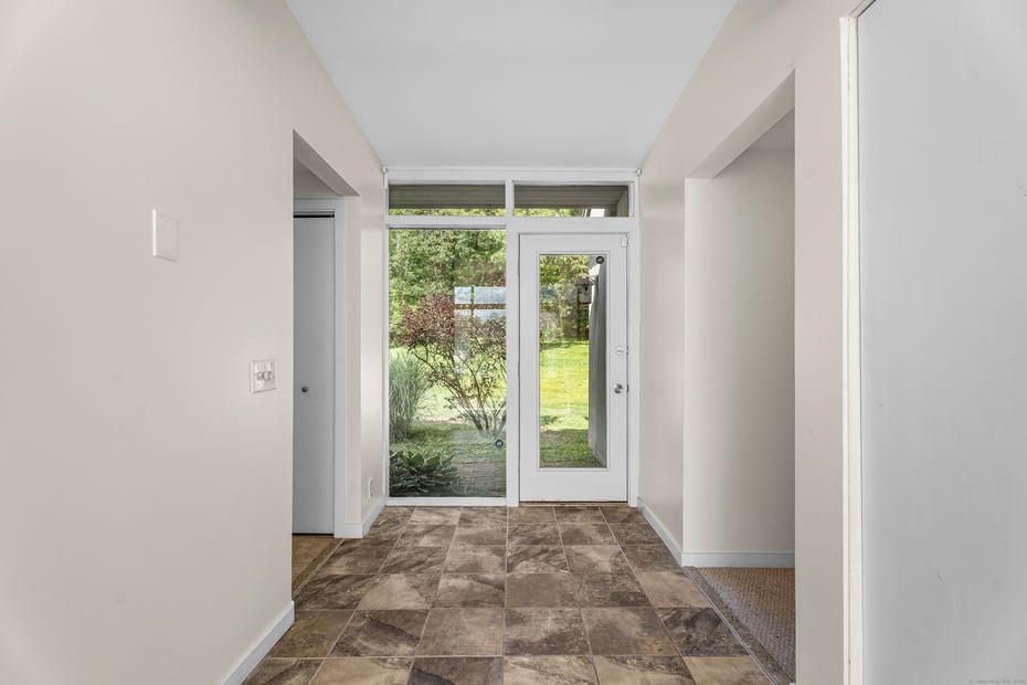 23 Vine Hill Road Photo 6