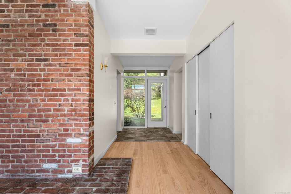23 Vine Hill Road Photo 12