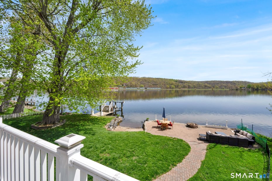 84 Little Meadow Road Photo 16