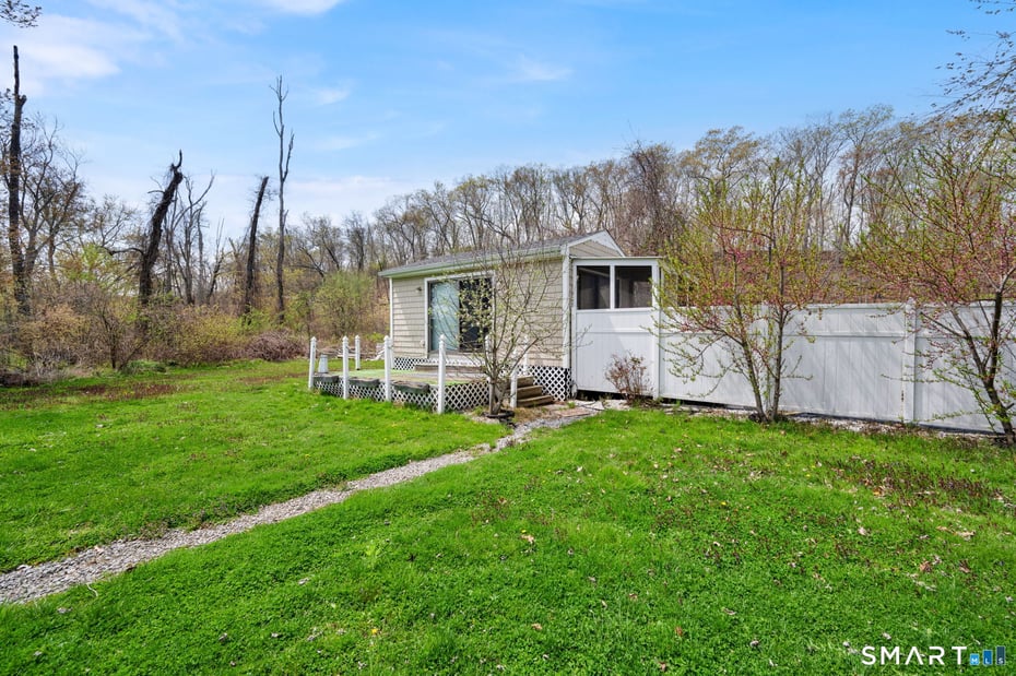 84 Little Meadow Road Photo 17