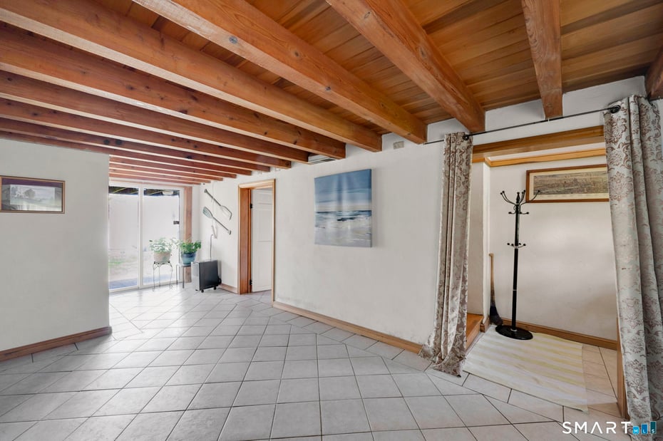84 Little Meadow Road Photo 18