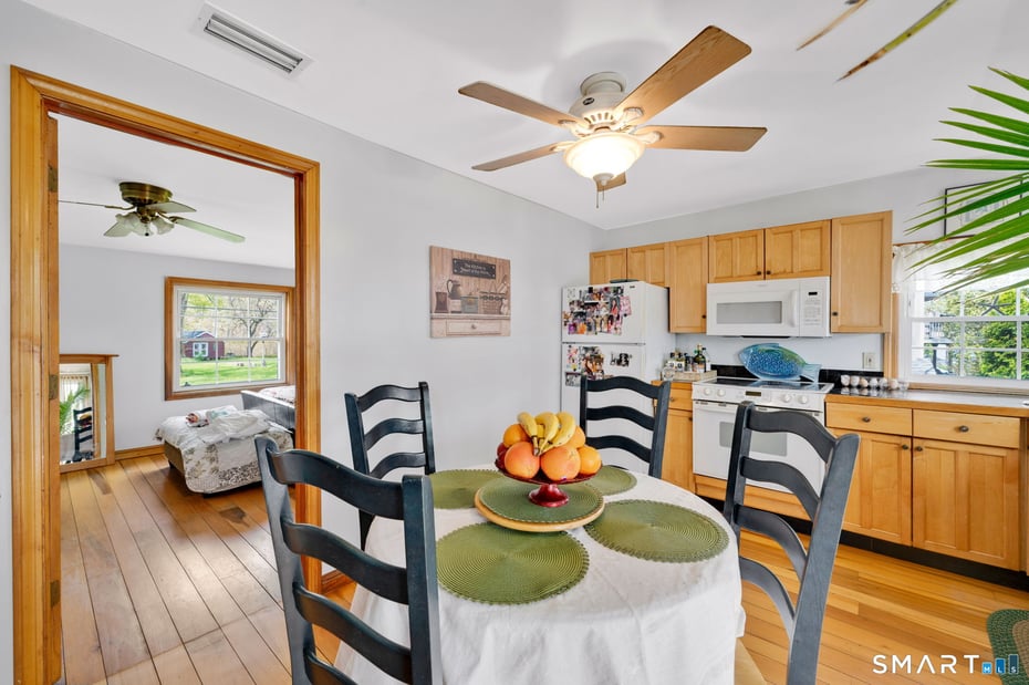 84 Little Meadow Road Photo 27