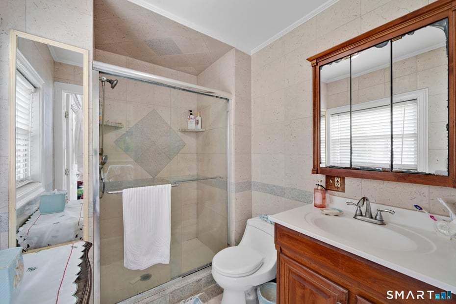 84 Little Meadow Road Photo 34