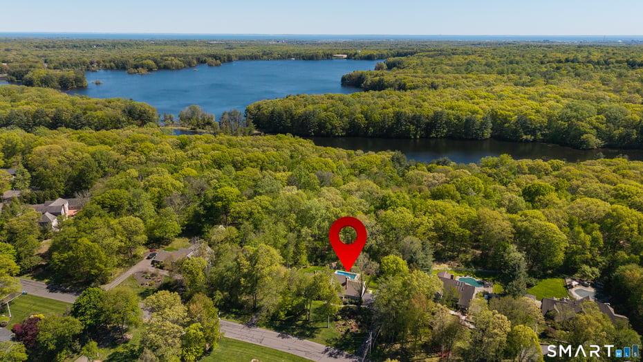 86 Blueberry Lane Photo 4