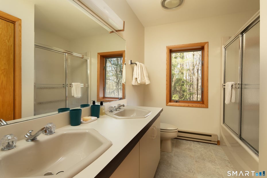 150 Sunset Ridge Road Photo 28