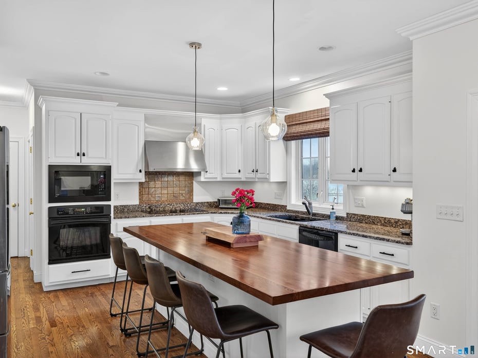 17 Salem Hollow Lane Photo 11