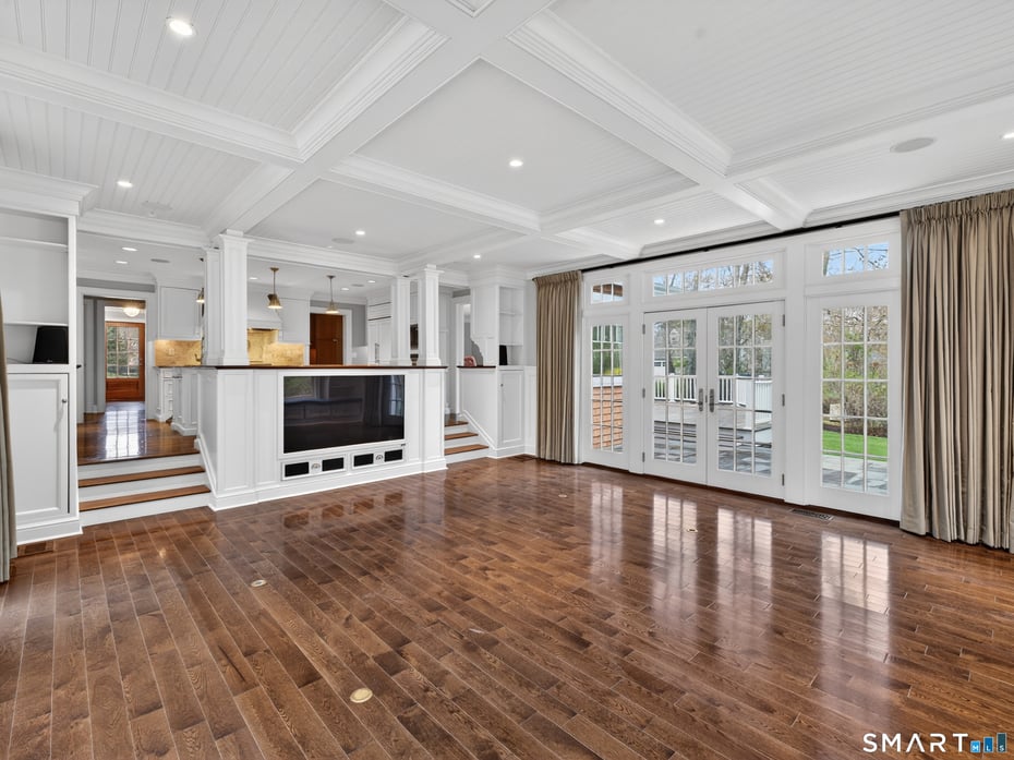 11 Westwood Drive Photo 8
